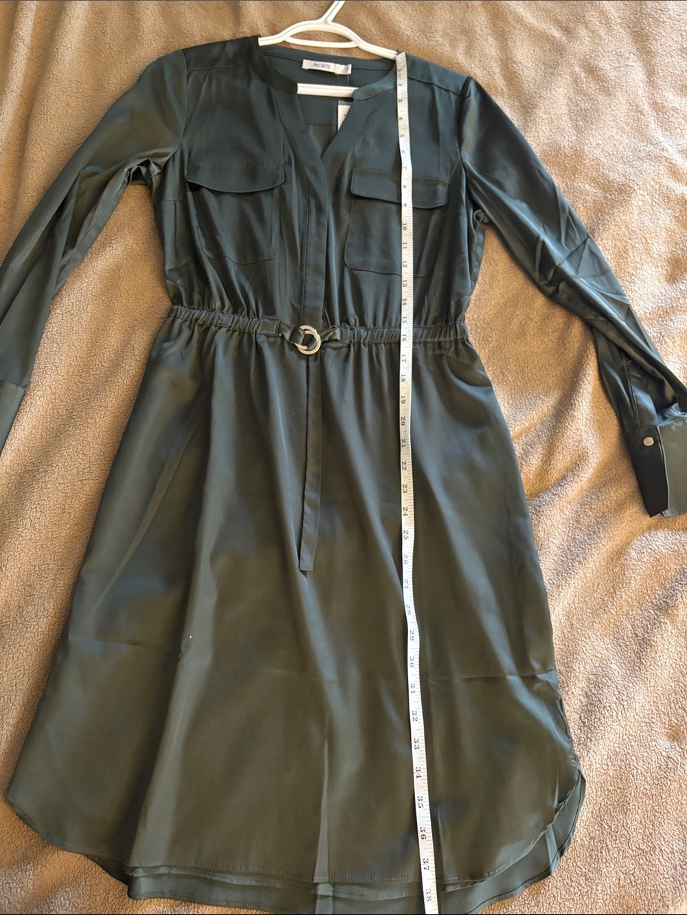 Beautiful green midi dress - Picture 7 of 7